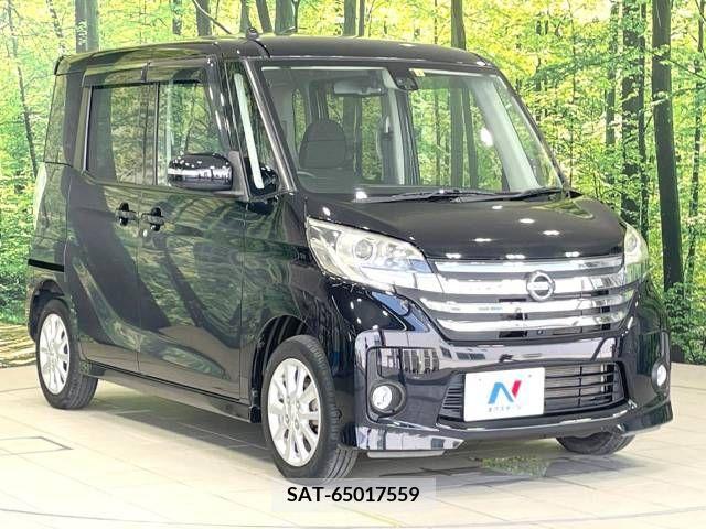 Nissan ROOX 2015-08 323788-16