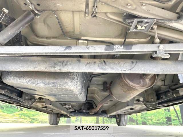 Nissan ROOX 2015-08 323788-19