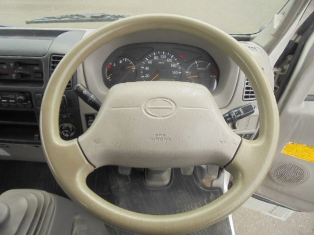 Hino DUTRO 2008-10 24906-1