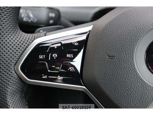 VolksWagen GOLF VARIANT 2021-07 320350-11