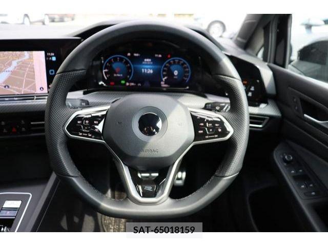 VolksWagen GOLF VARIANT 2021-07 320350-1