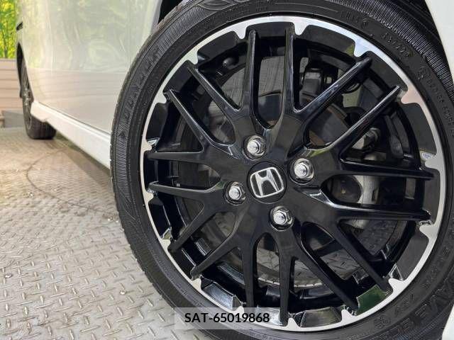 Honda N BOX CUSTOM 2022-10 384919-13