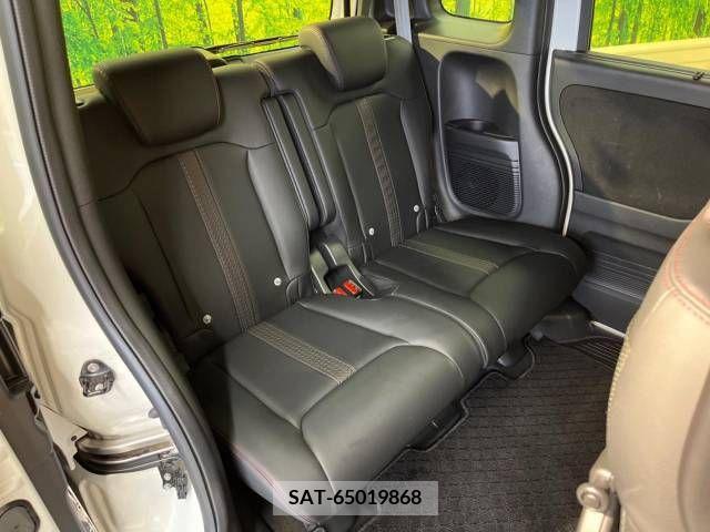 Honda N BOX CUSTOM 2022-10 384919-9