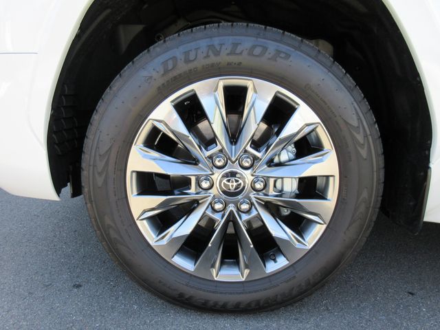 Toyota LAND CRUISER 2022-03 548-6