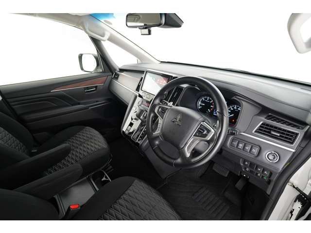 Mitsubishi DELICA D5 2020-09 5935-13