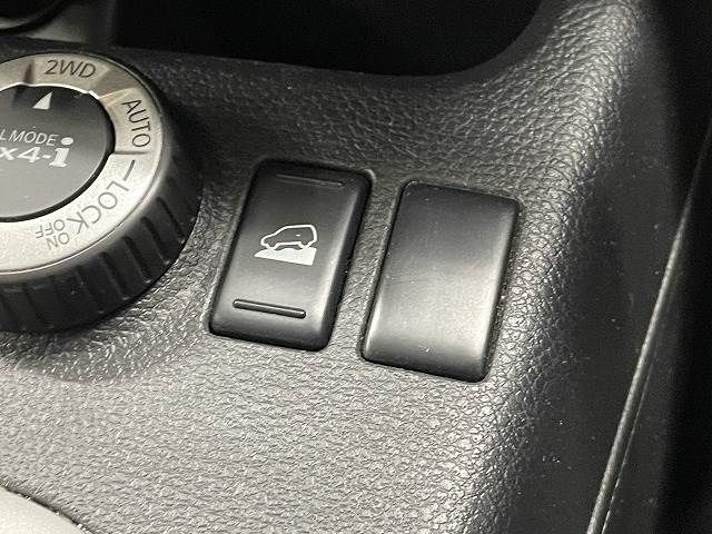 Nissan X-TRAIL 2007-10 15827-6