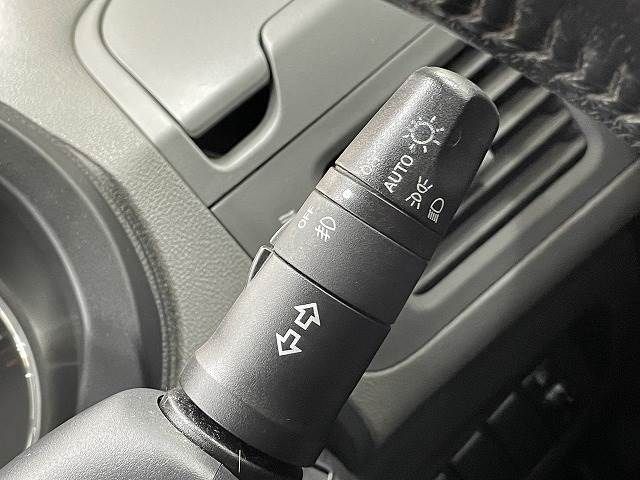 Nissan X-TRAIL 2007-10 15827-8