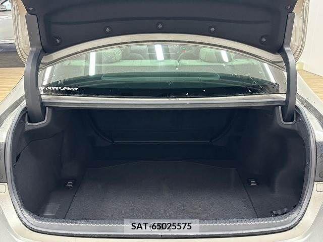 Lexus RC 2015-06 275773-12