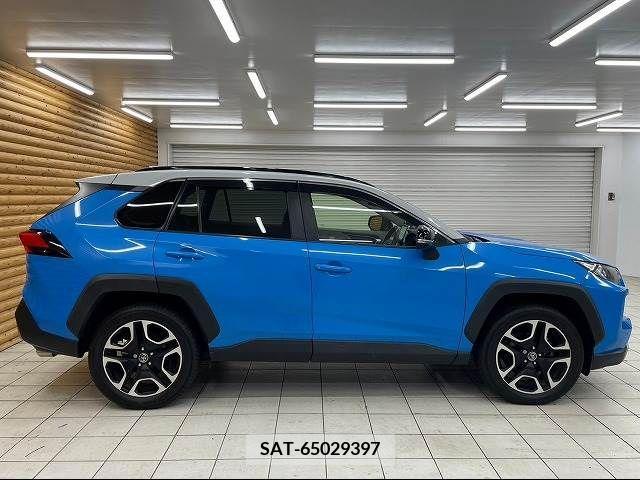 Toyota RAV4 2019-04 224660-17