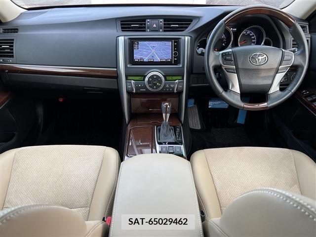 Toyota MARK X 2014-07 205602-10