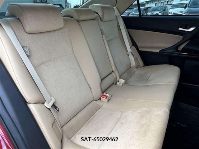 Toyota MARK X 2014-07 205602-19