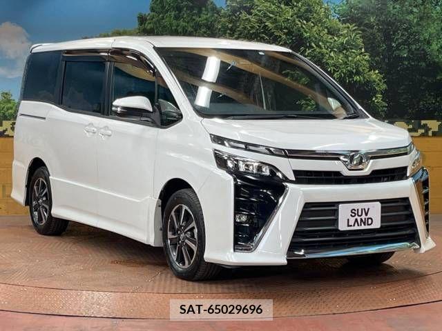 Toyota VOXY 2017-12 288894-17