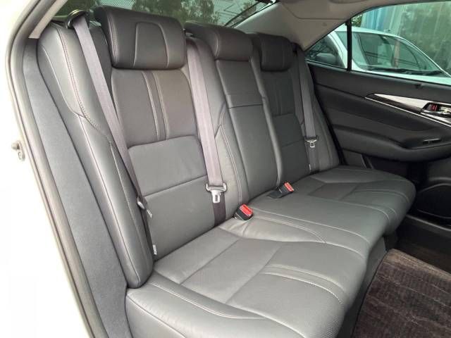 Toyota CROWN SEDAN 2013-03 11903-10