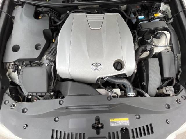 Toyota CROWN SEDAN 2013-03 11903-18
