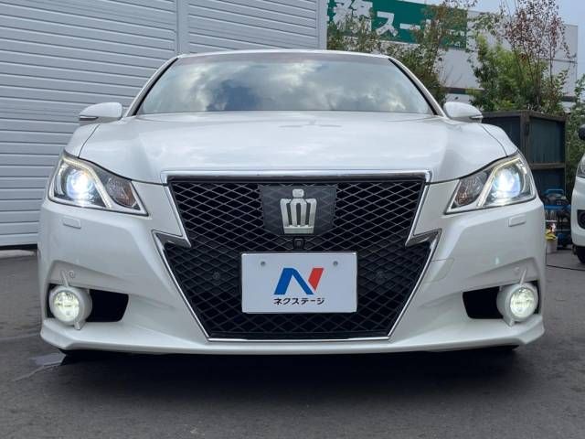 Toyota CROWN SEDAN 2013-03 11903-14