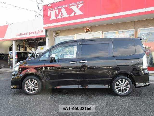 Toyota VOXY 2011-08 216308-19