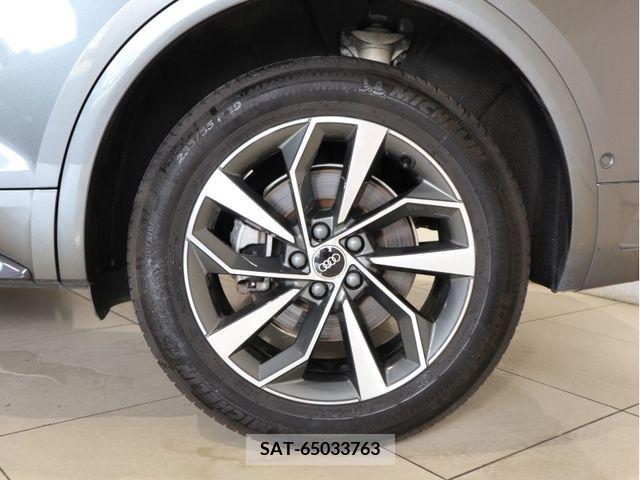 Audi Q5 2021-09 384534-27