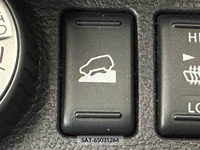 Nissan X-TRAIL 2011-06 378342-5