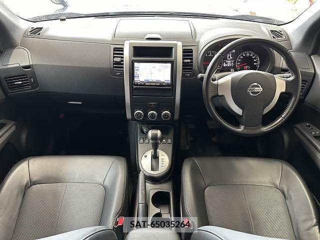 Nissan X-TRAIL 2011-06 378342-1
