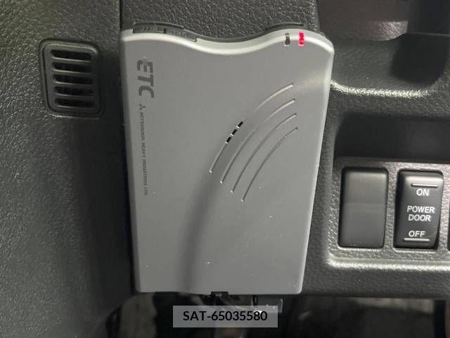 Nissan SERENA 2011-03 257396-4