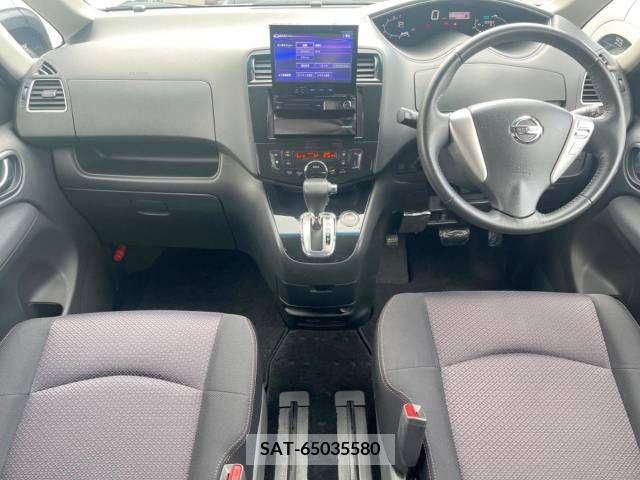 Nissan SERENA 2011-03 257396-1