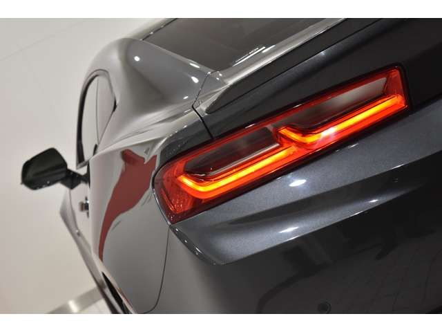 Chevrolet CAMARO 2017-11 22086-18