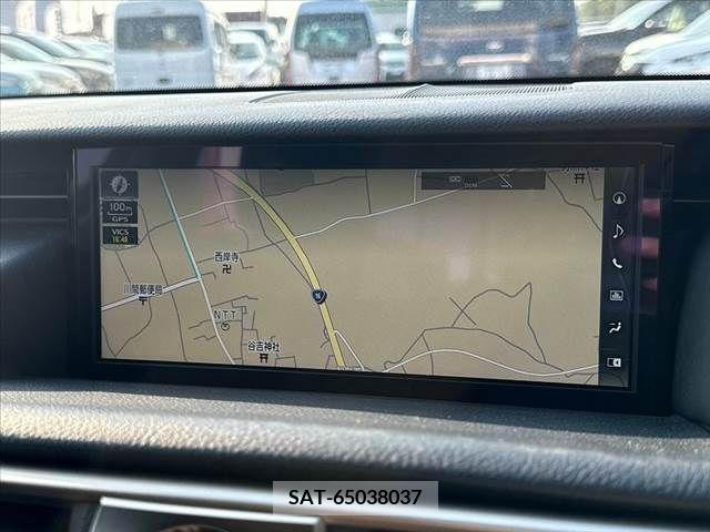 Lexus IS 2017-06 388402-4