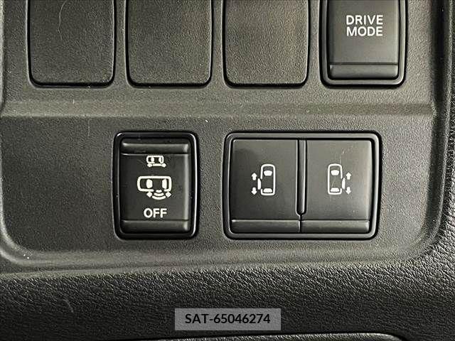 Nissan SERENA 2020-03 331400-4