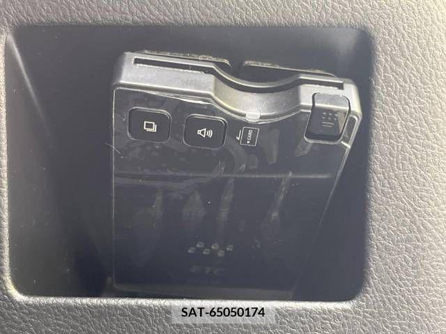 Toyota VITZ 2013-07 327531-4