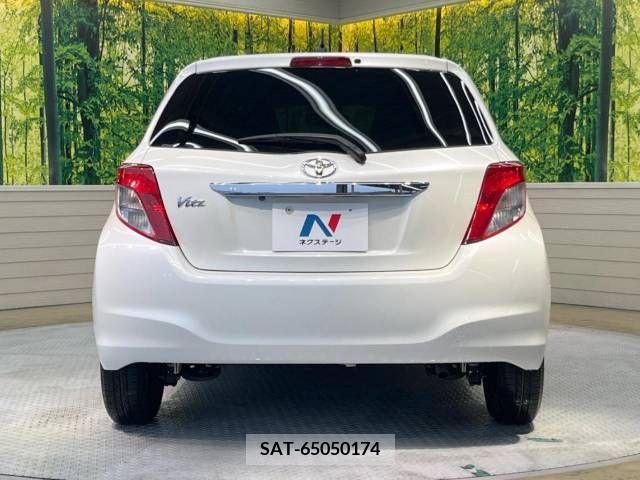 Toyota VITZ 2013-07 327531-14