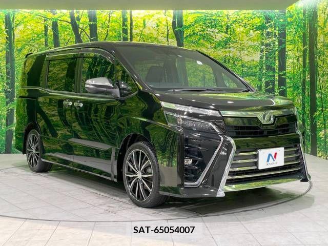 Toyota VOXY 2017-12 348290-17