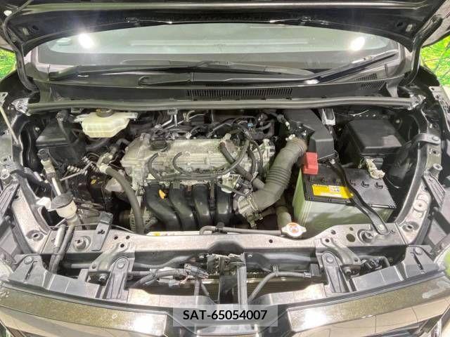 Toyota VOXY 2017-12 348290-19