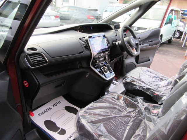 Nissan SERENA 2019-06 187379-21