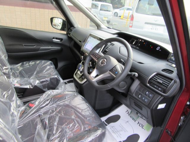 Nissan SERENA 2019-06 187379-20