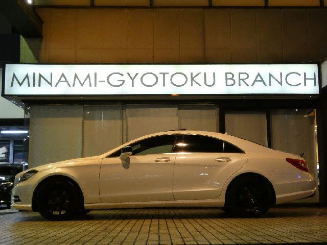 Mercedes Benz CLS-CLASS 2012-06 6561-14