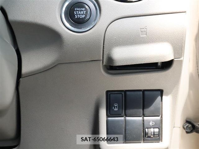 Nissan ROOX 2010-08 393770-9
