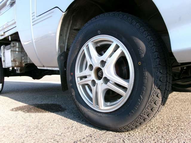 Daihatsu HIJET TRUCK 2011-07 8306-10