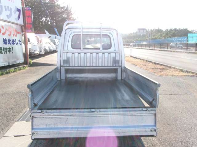 Daihatsu HIJET TRUCK 2011-07 8306-19