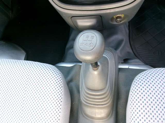 Daihatsu HIJET TRUCK 2011-07 8306-7