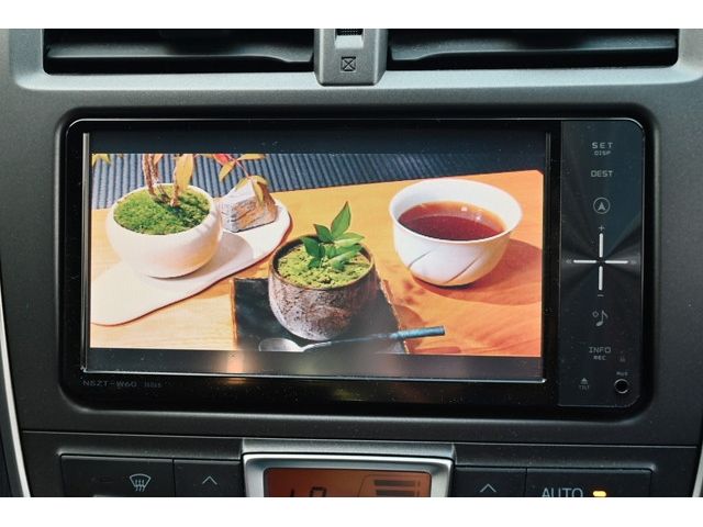 Toyota RACTIS 2011-03 9573-23