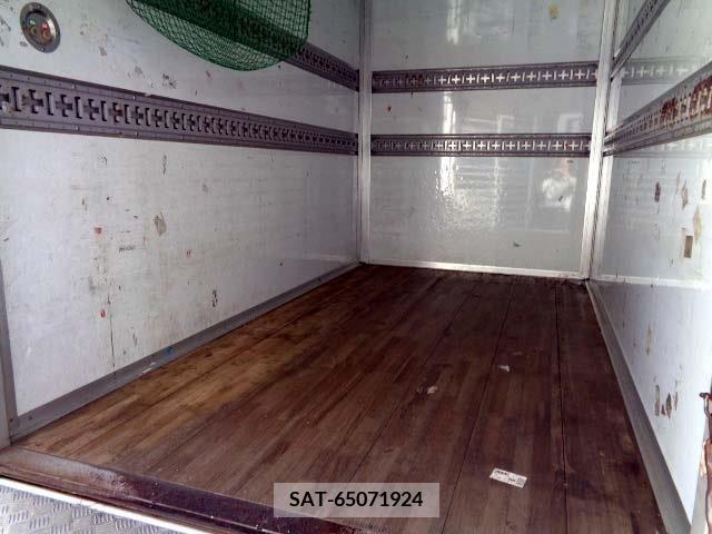 Nissan ATLAS 2017-05 260816-10