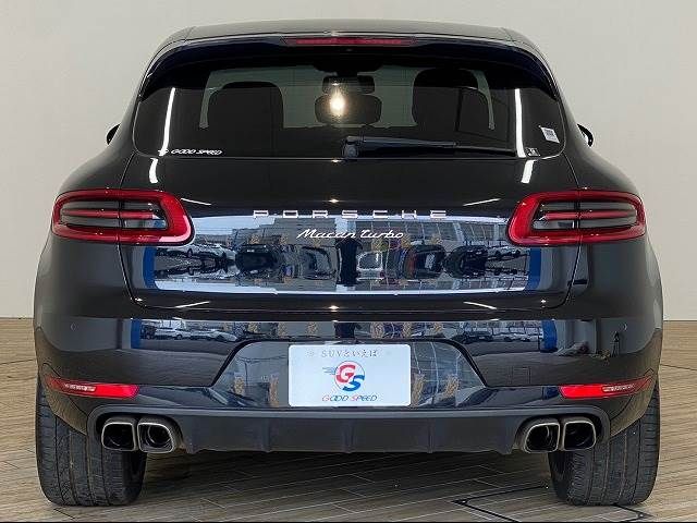 Porsche MACAN 2015-03 180687-12