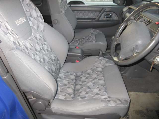 Mitsubishi PAJERO 1996-10 183281-18