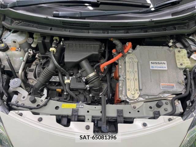 Nissan NOTE 2017-03 252818-18