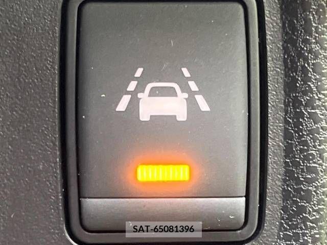 Nissan NOTE 2017-03 252818-4