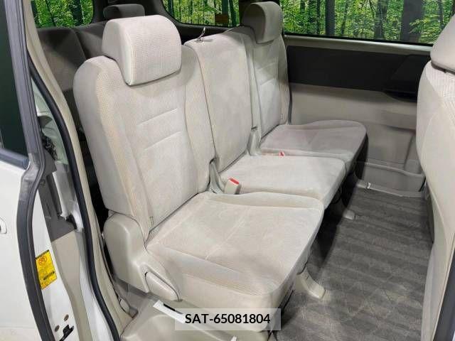 Toyota NOAH 2009-08 298082-11