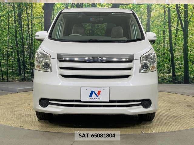 Toyota NOAH 2009-08 298082-14