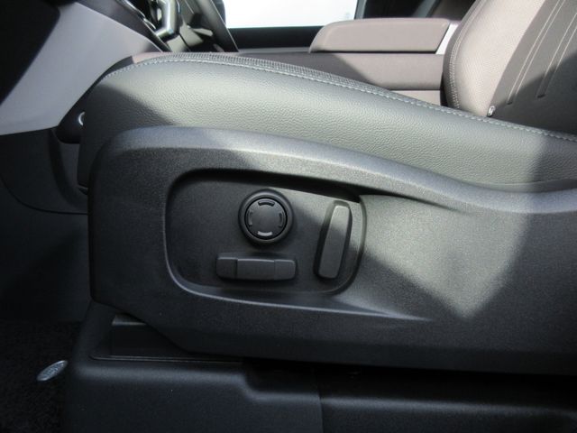 ROVER DEFENDER 2022-03 217-20