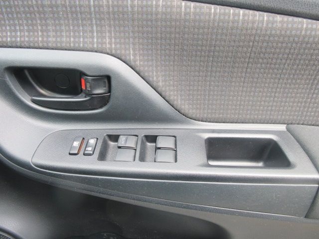 Toyota VITZ 2017-08 25230-20