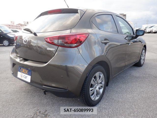 Mazda MAZDA2 2020-06 276365-2